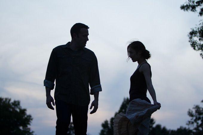 Analyzing the Use of Light and Shadow in Malicks Visual Narratives