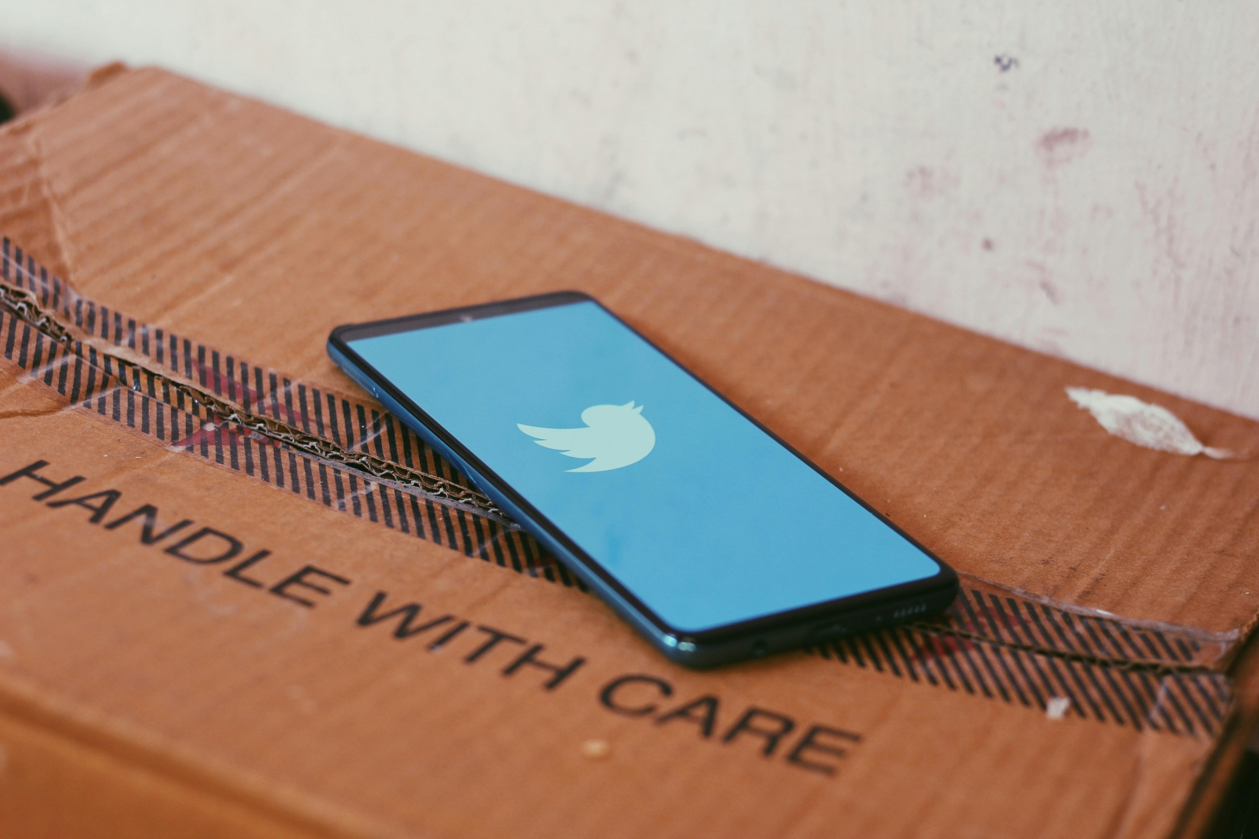 Balancing Online Engagement with Creative Integrity ‌in Film and Television