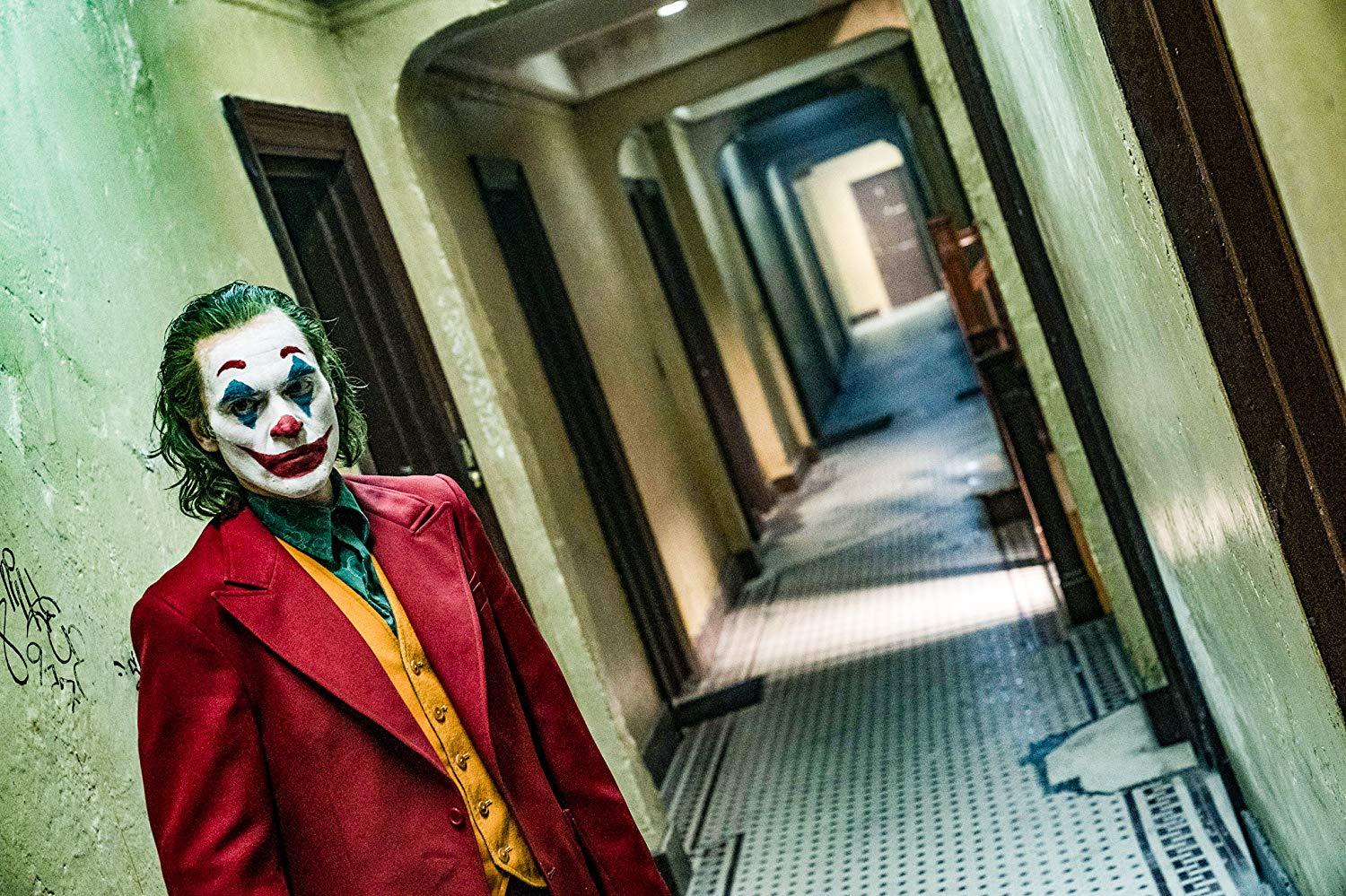 Deconstructing Jokers Narrative:⁢ A Departure from Traditional Comic Book ‌Storytelling