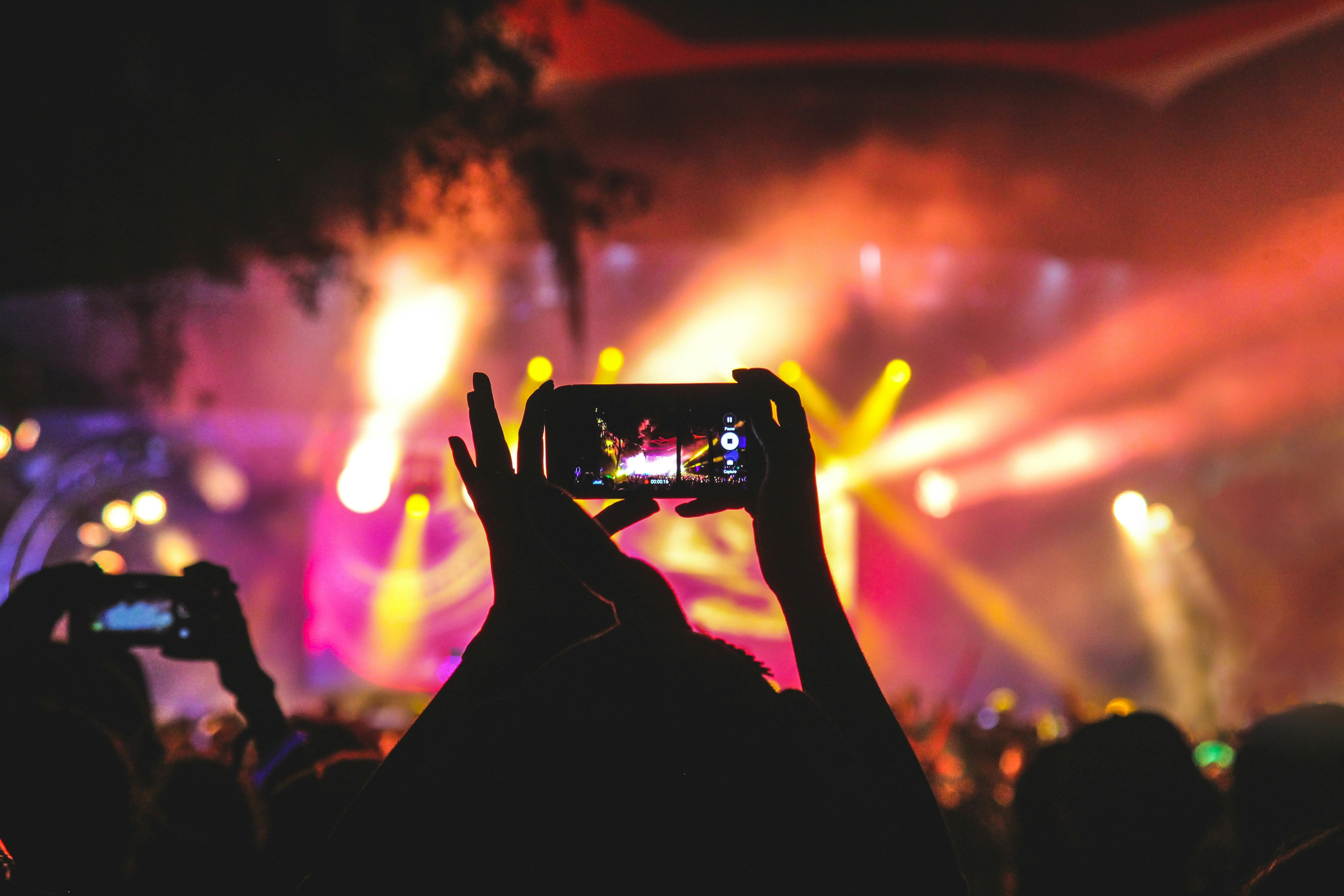 The​ Illusion of Perfection: ​Social Medias Impact on‌ Teen Self-Image